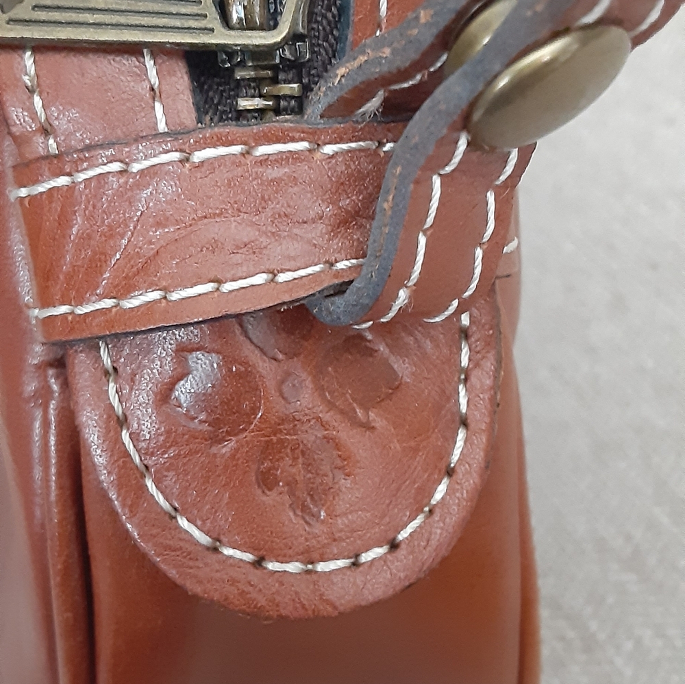 Patricia Nash Elegant English Tan Leather Crossbody Bag - Picture 9 of 14